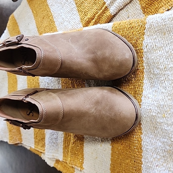Söfft Tan Leather Booties 9.5 - Picture 2 of 7